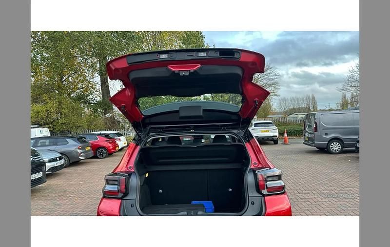 New Citroën C3 PureTech 99 HP (72 kW) 2025 Other Hatchback