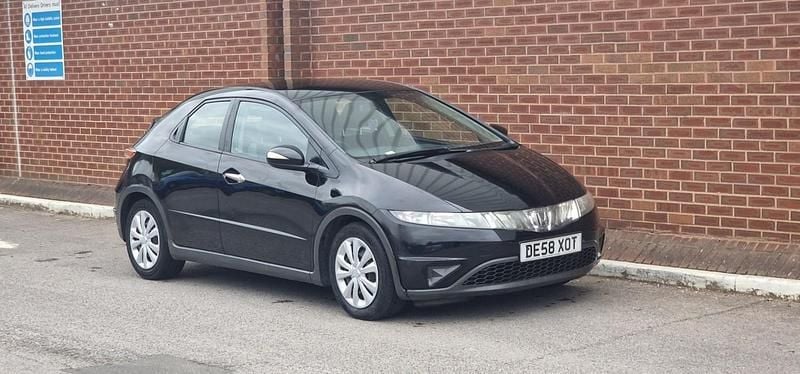 Used Honda Civic SE 98 HP (72 kW) 2009 Black Hatchback