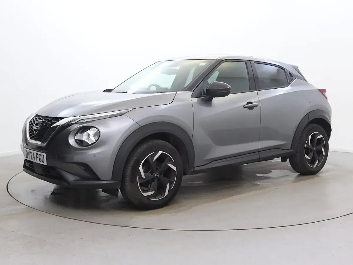 Used Nissan Juke N-Connecta 114 HP (83 kW) 2024 Grey SUV
