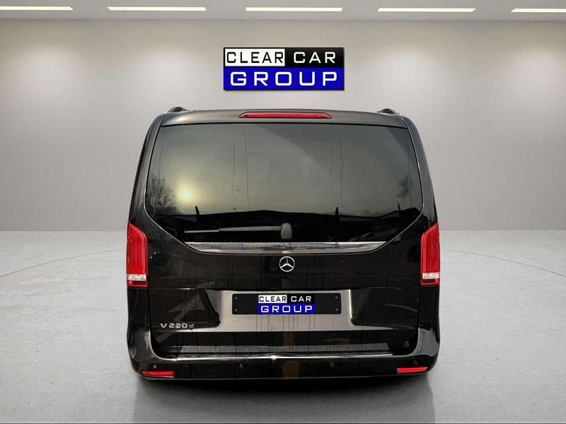 Used Mercedes V220 2017 Black MPV