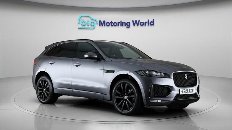 Grey Used 2019 Jaguar F-Pace Chequered Flag SUV | £18,500 (Fair price) - Image 1/4