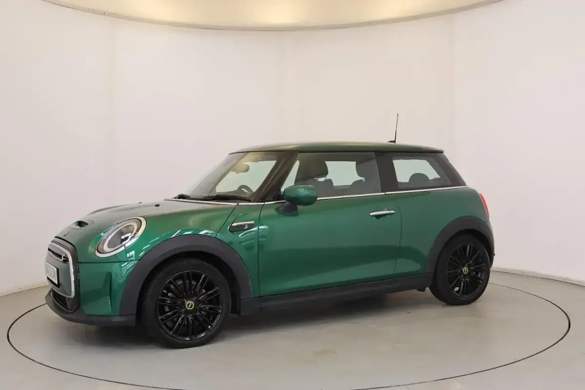 Used Mini Cooper SE Hatch 133 kW (181 HP) 2023 Green Hatchback