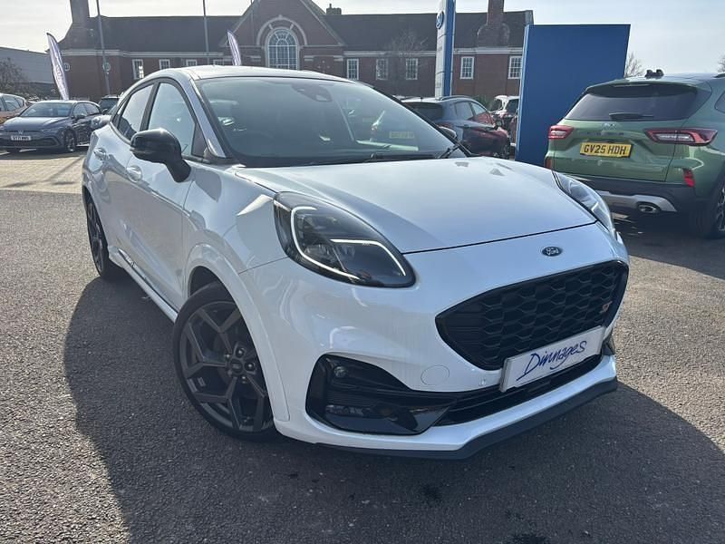 Used Ford Puma ST 170 HP (125 kW) 2024 Frozen white SUV