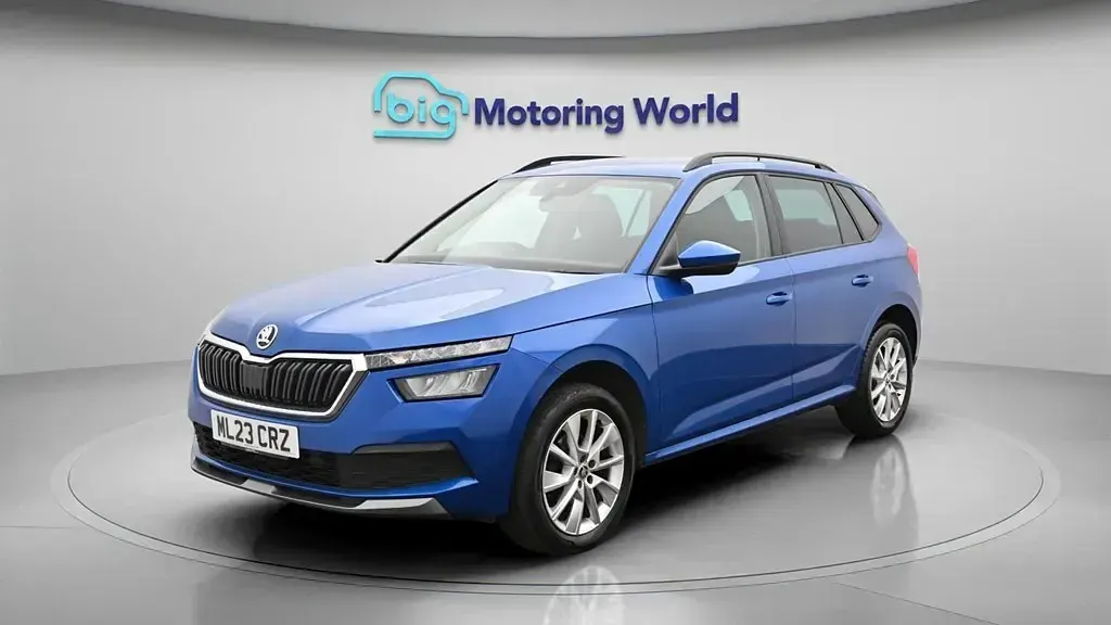 Used Skoda Kamiq SE Drive 110 HP (80 kW) 2023 Blue SUV
