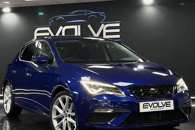 Blue Used 2019 Seat Leon FR Sport Hatchback | £11,995 (Good price) - Image 1/1
