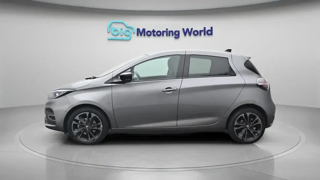 Used Renault Zoe Iconic 100 kW (136 HP) 2023 Grey Hatchback
