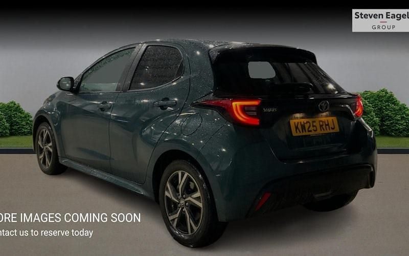 Used Toyota Yaris Hybrid Design 116 HP (85 kW) 2026 Hatchback