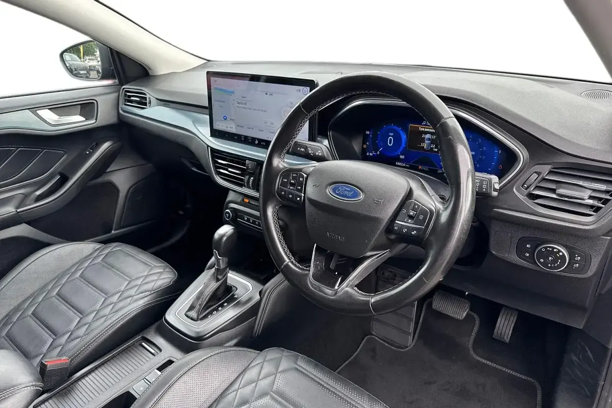 Used Ford Focus Active 125 HP (91 kW) 2022 Grey Estate