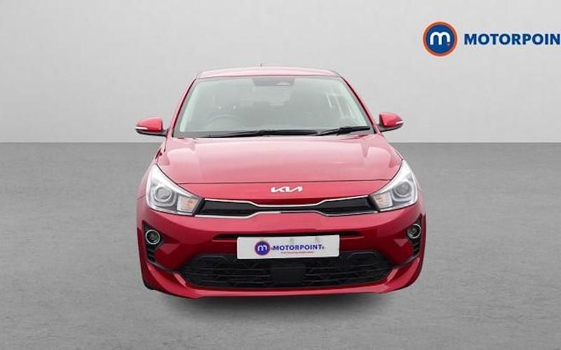 Used Kia Rio 101 HP (74 kW) 2022 Red Hatchback