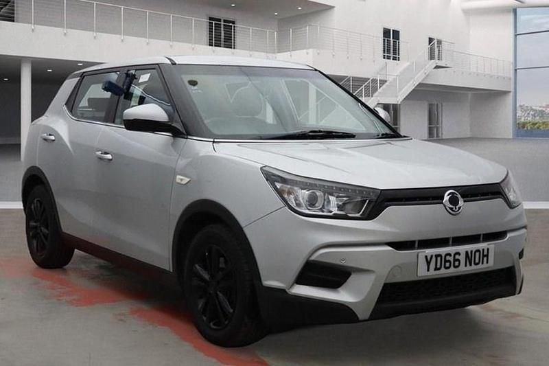 Used 2016 Ssangyong Tivoli | £4,347 (Good price) - Image 1/1