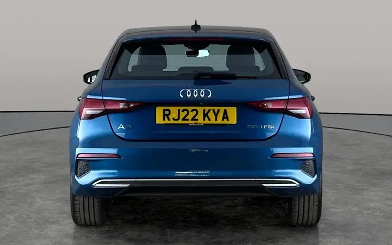 Used Audi A3 Sportback Sport 110 HP (80 kW) 2022 Blue Hatchback