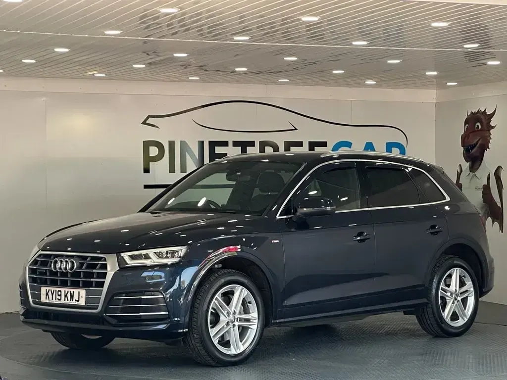 Used Audi Q5 S-Line 190 HP (139 kW) 2019 Blue SUV