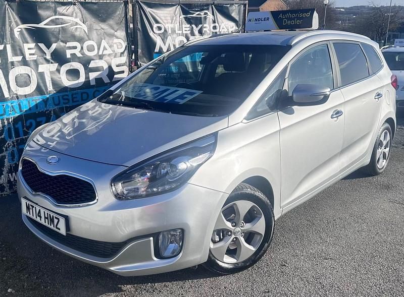 Used Kia Carens 135 HP (99 kW) 2014 Silver MPV