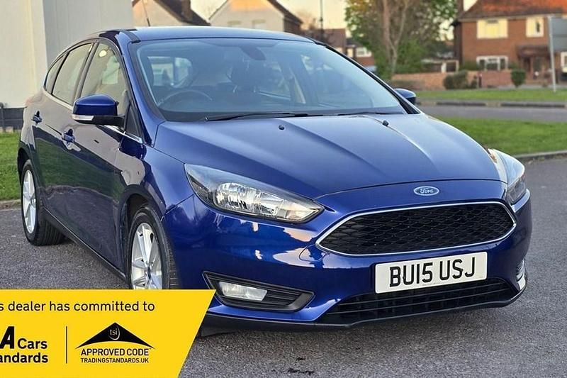 Blue Used 2015 Ford Focus Zetec Hatchback | £4,295 (Good price) - Image 1/1