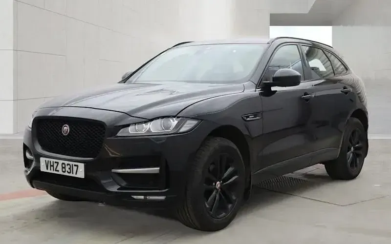 Used Jaguar F-Pace R-Sport 179 HP (131 kW) 2020 SUV