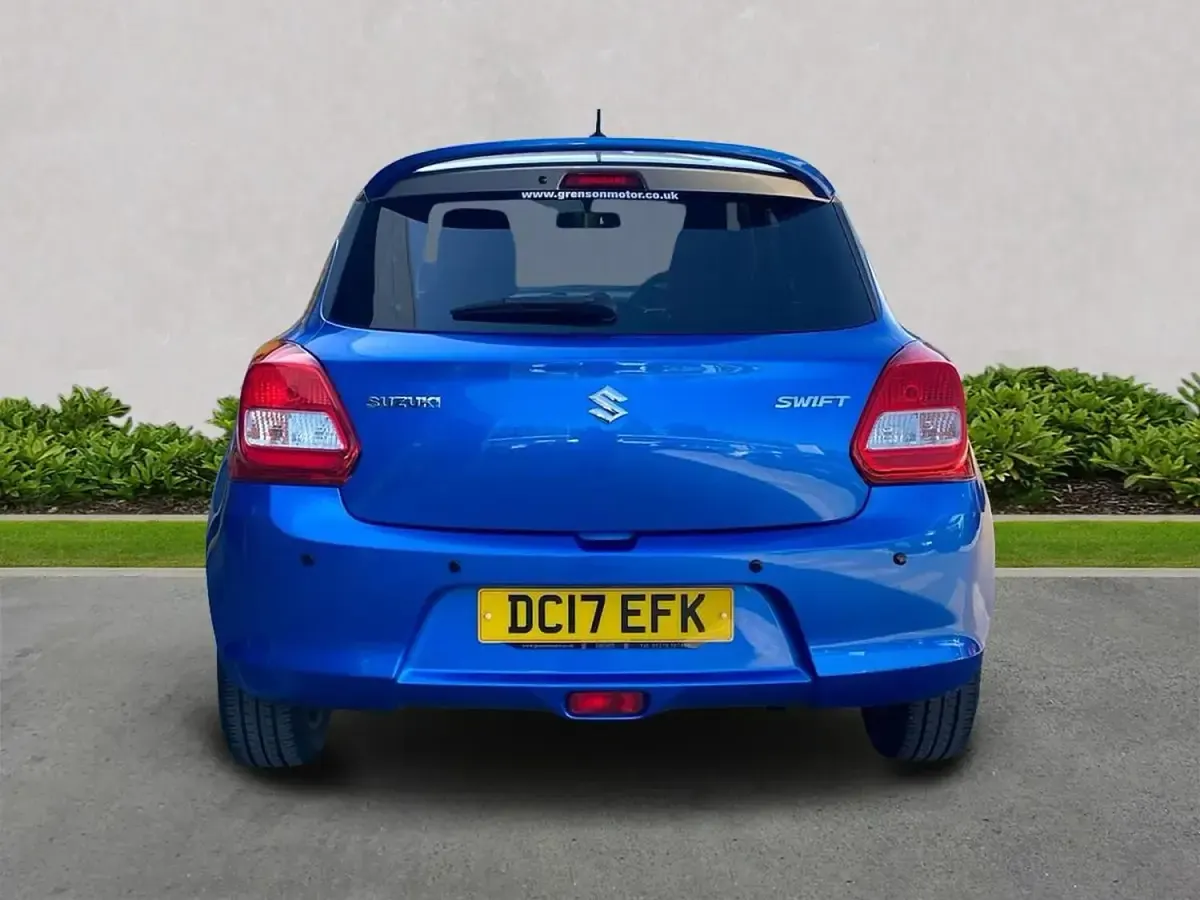 Usado Suzuki Swift SZ-T 111 HP (81 kW) 2017 Azul Citadino