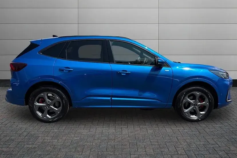 Used Ford Kuga ST-Line 240 HP (176 kW) 2025 Blue SUV