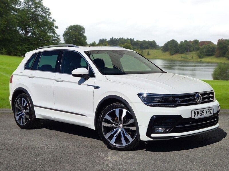 White Used 2019 VW Tiguan R-line SUV | £23,250 (A bit pricey) - Image 1/4
