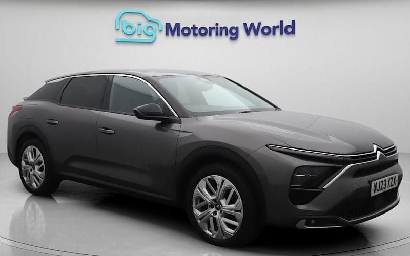 Used 2022 Citroën C5 X PureTech Estate | £12,300 (Fair price) - Image 1/4