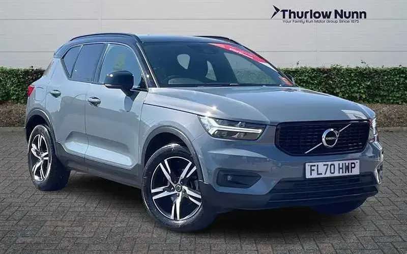 Used Volvo XC40 R-Design 163 HP (119 kW) 2020 SUV