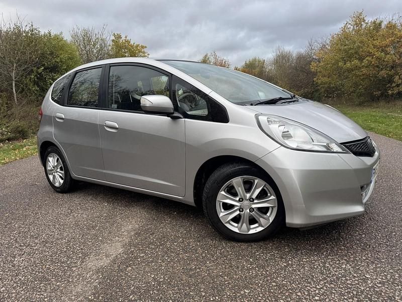 Silver Used 2013 Honda Jazz ES Hatchback | £4,395 (Good price) - Image 1/4