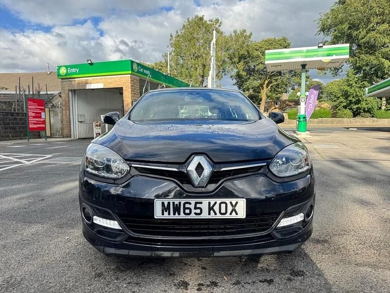 Black Used 2015 Renault Mégane III Dynamique Hatchback | £4,495 (Fair price) - Image 1/4