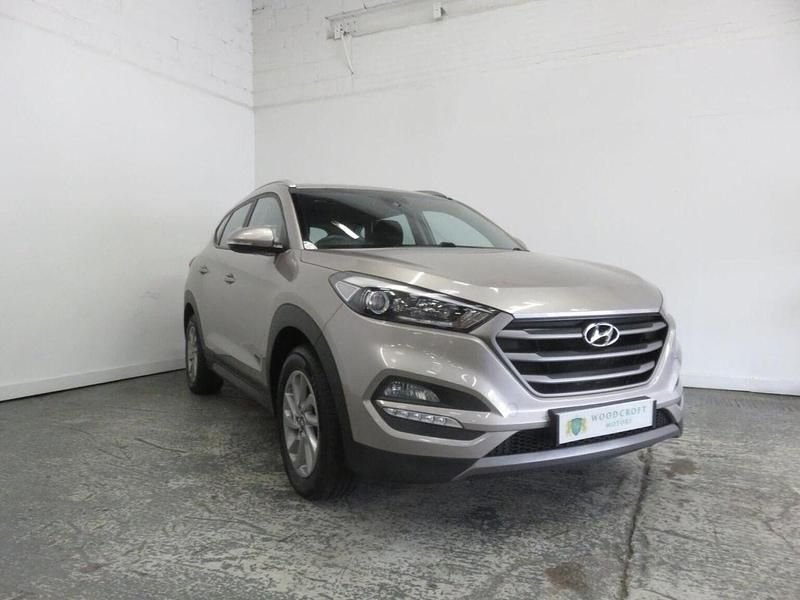 Beige Used 2016 Hyundai Tucson SE SUV | £6,995 (Fair price) - Image 1/3