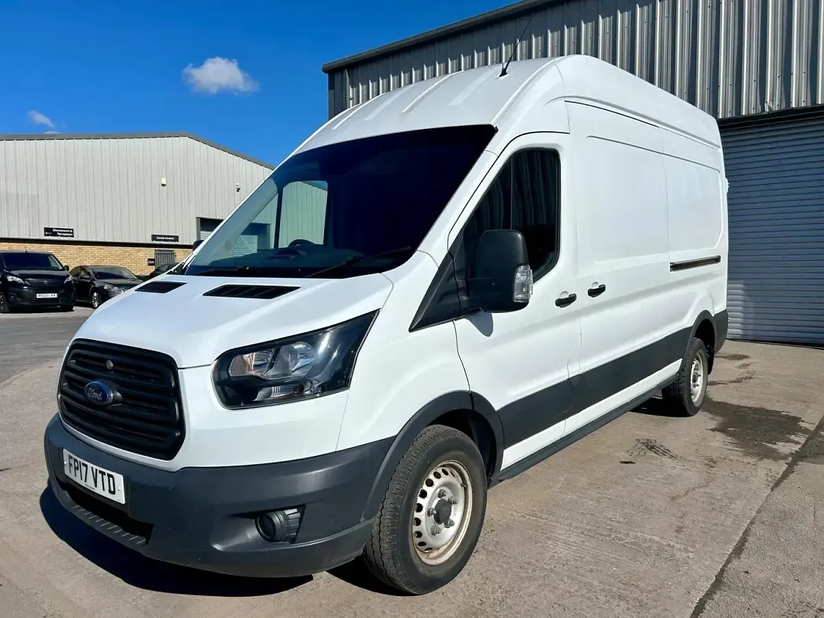 Used Ford Transit 130 HP (95 kW) 2017 White Van