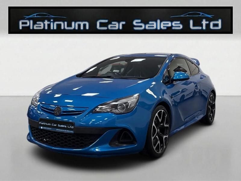 Used Vauxhall Astra GTC 280 HP (205 kW) 2013 Blue Hatchback