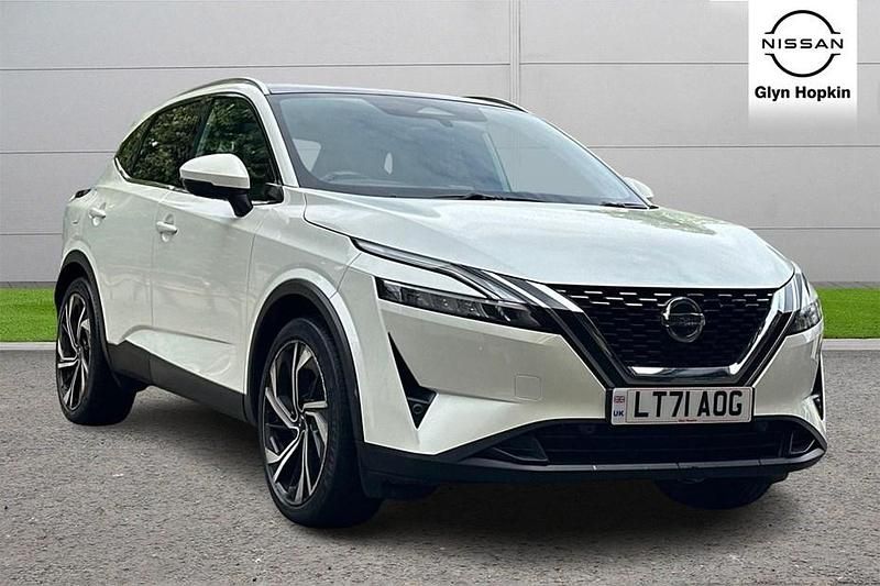 White Used 2021 Nissan Qashqai Tekna+ SUV | £20,159 (Expensive) - Image 1/1
