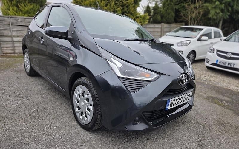 Gebraucht Toyota Aygo X-play 72 PS (52 kW) 2020 Kleinwagen