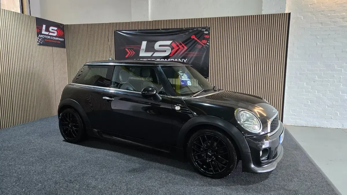 Used Mini Cooper D Hatch 2012 Black Hatchback