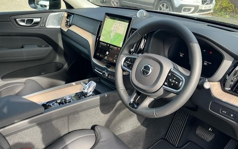 New Volvo XC60 Ultra 455 HP (334 kW) 2025 Denim blue SUV