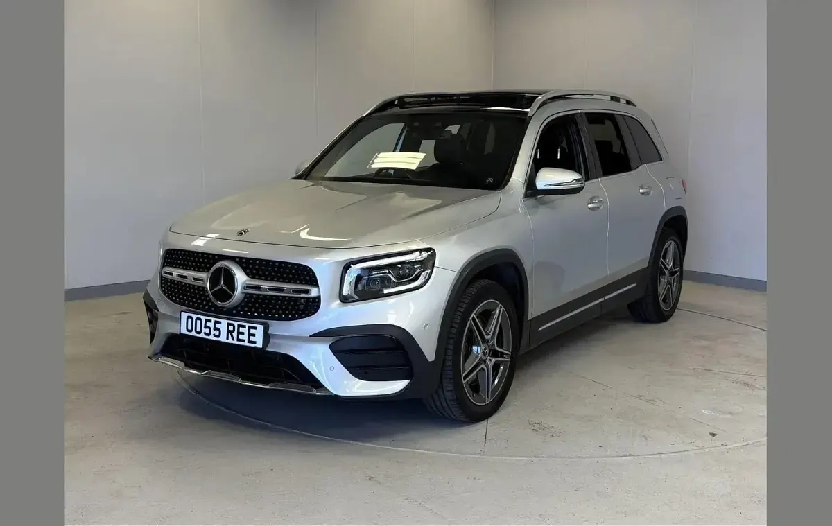 Begagnad Mercedes GLB220 AMG line 187 HK (137 kW) 2020 Silver SUV