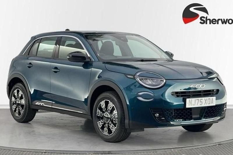 New 2025 Fiat 600 SUV | £18,999 (Good price) - Image 1/1