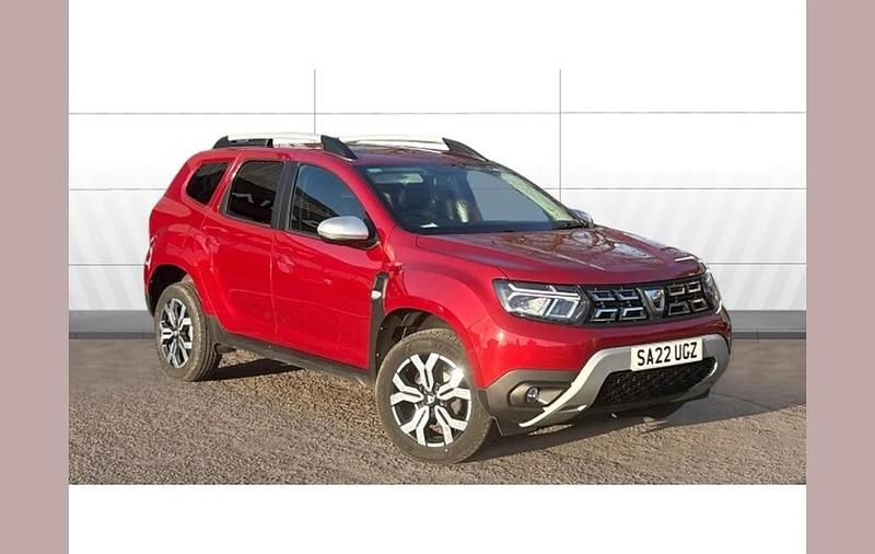 Used Dacia Duster Prestige 99 HP (72 kW) 2022 Red SUV
