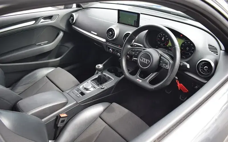 Used Audi A3 Sportback S-Line 150 HP (110 kW) 2017 Hatchback