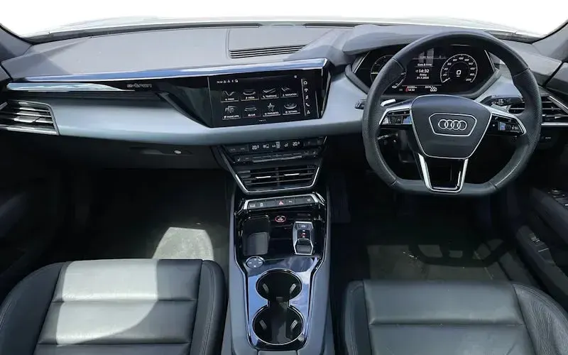 Used Audi e-tron GT quattro Comfort 389 kW (530 HP) 2023 Grey Sedan