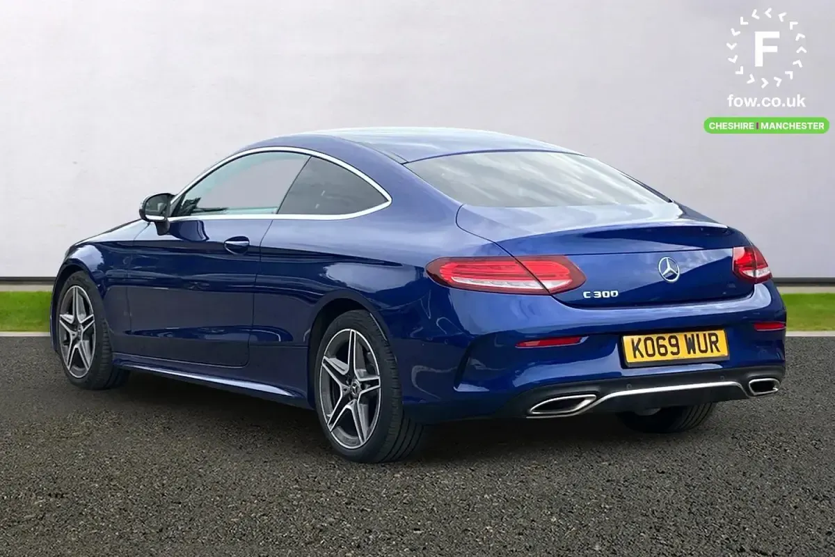 Used Mercedes C300 AMG line 258 HP (189 kW) 2020 Blue Coupe