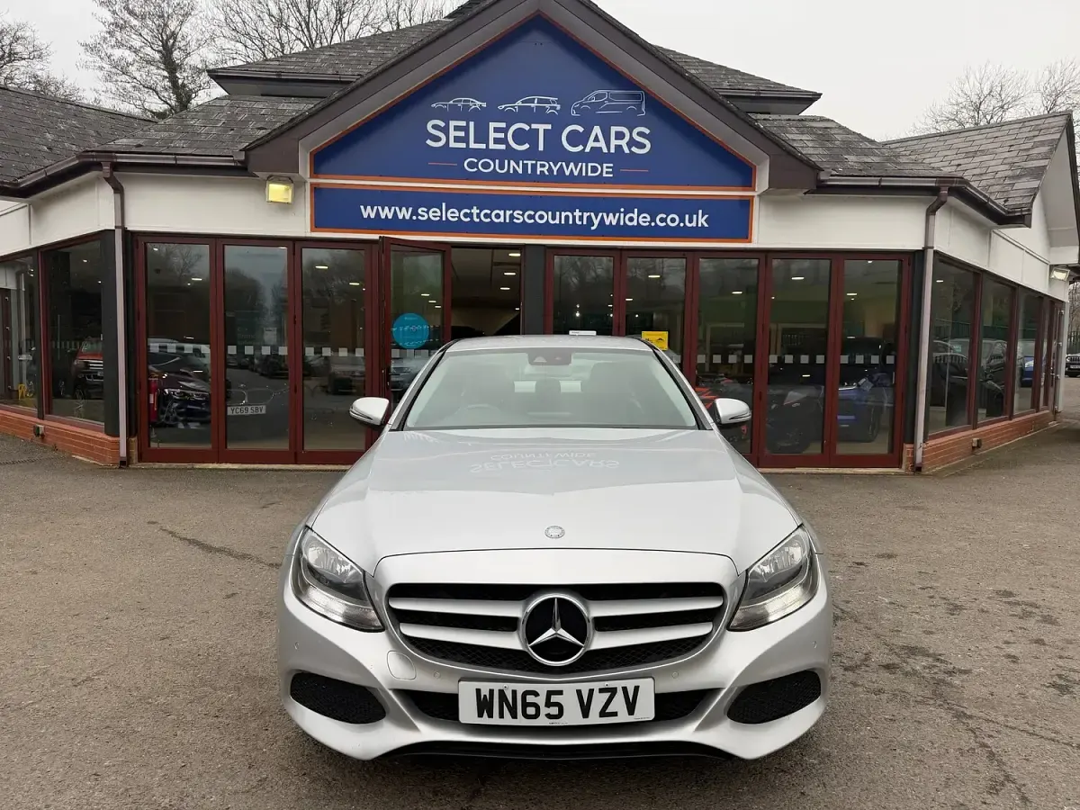 Used Mercedes C220 Executive 170 HP (125 kW) 2015 Silver Sedan