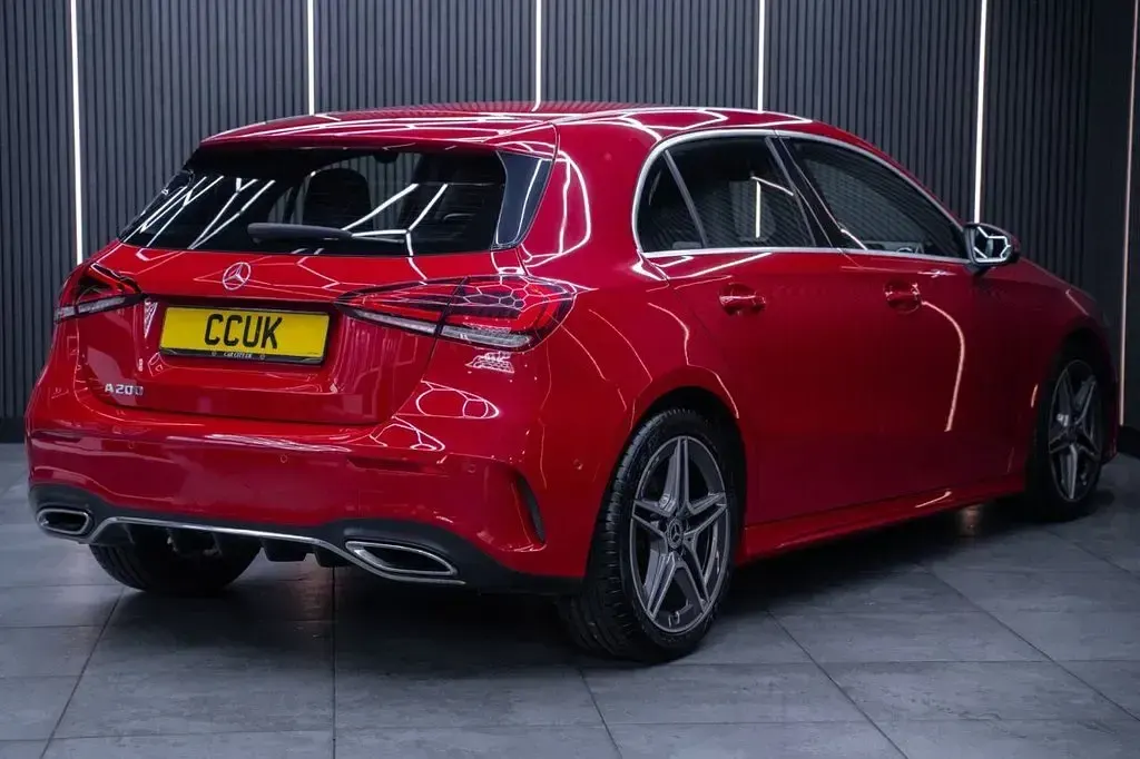Used Mercedes A200 Executive 163 HP (119 kW) 2018 Red Hatchback
