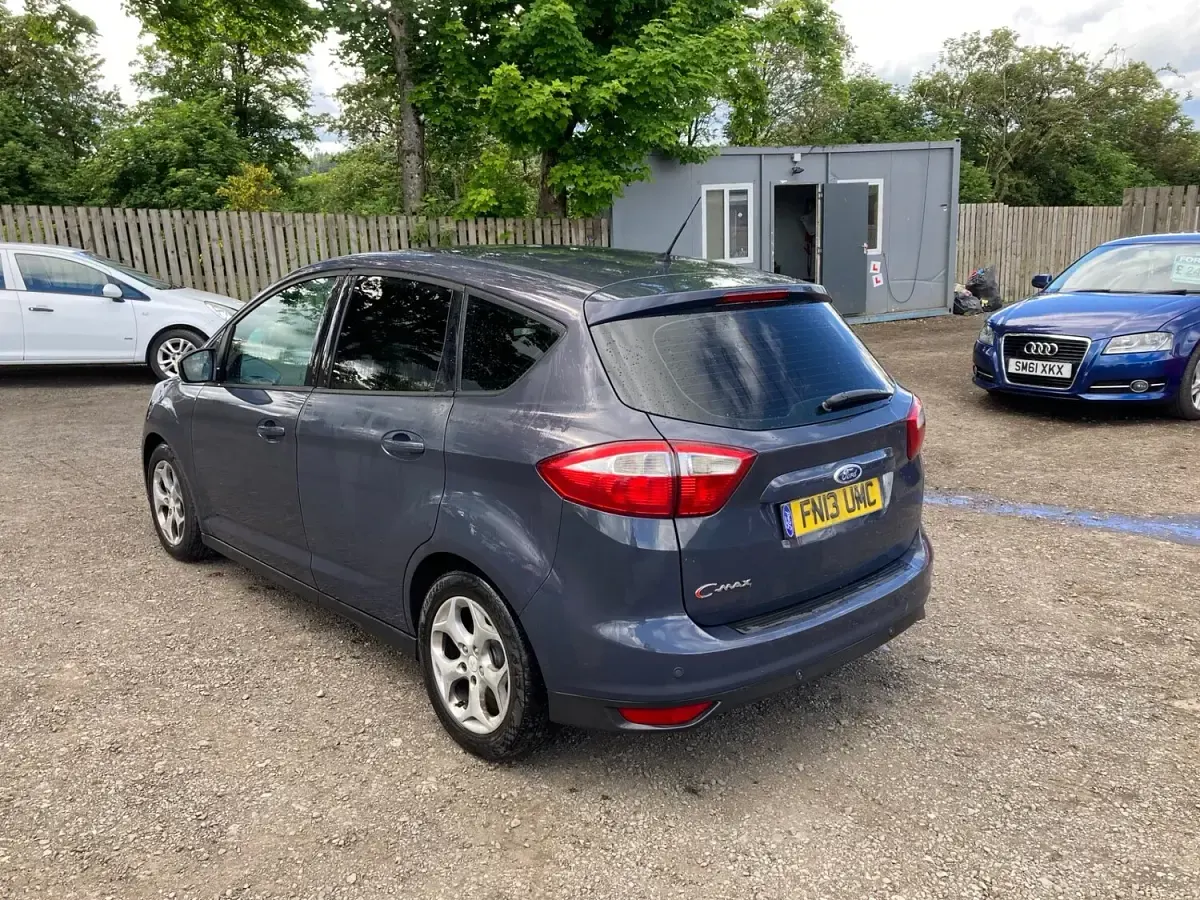 Used Ford C-MAX Zetec 2013 Blue MPV