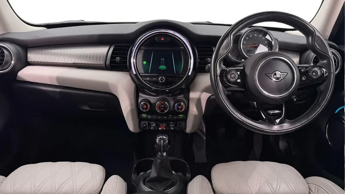 Used Mini Cooper S Exclusive 189 HP (139 kW) 2019 Grey Hatchback