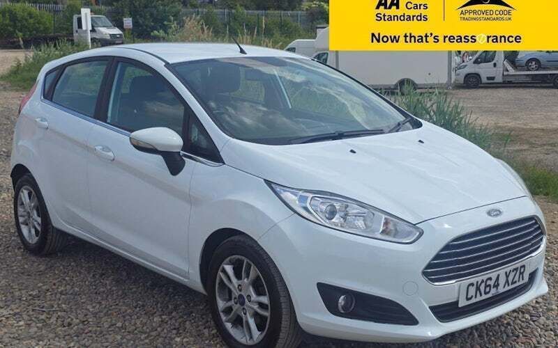 Used 2017 Ford Fiesta Zetec Hatchback | £6,888 (Good price) - Image 1/4