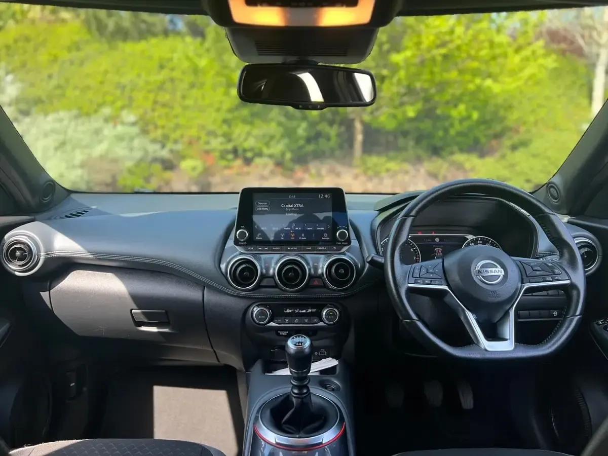 Used Nissan Juke N-Connecta 117 HP (86 kW) 2020 Blue SUV