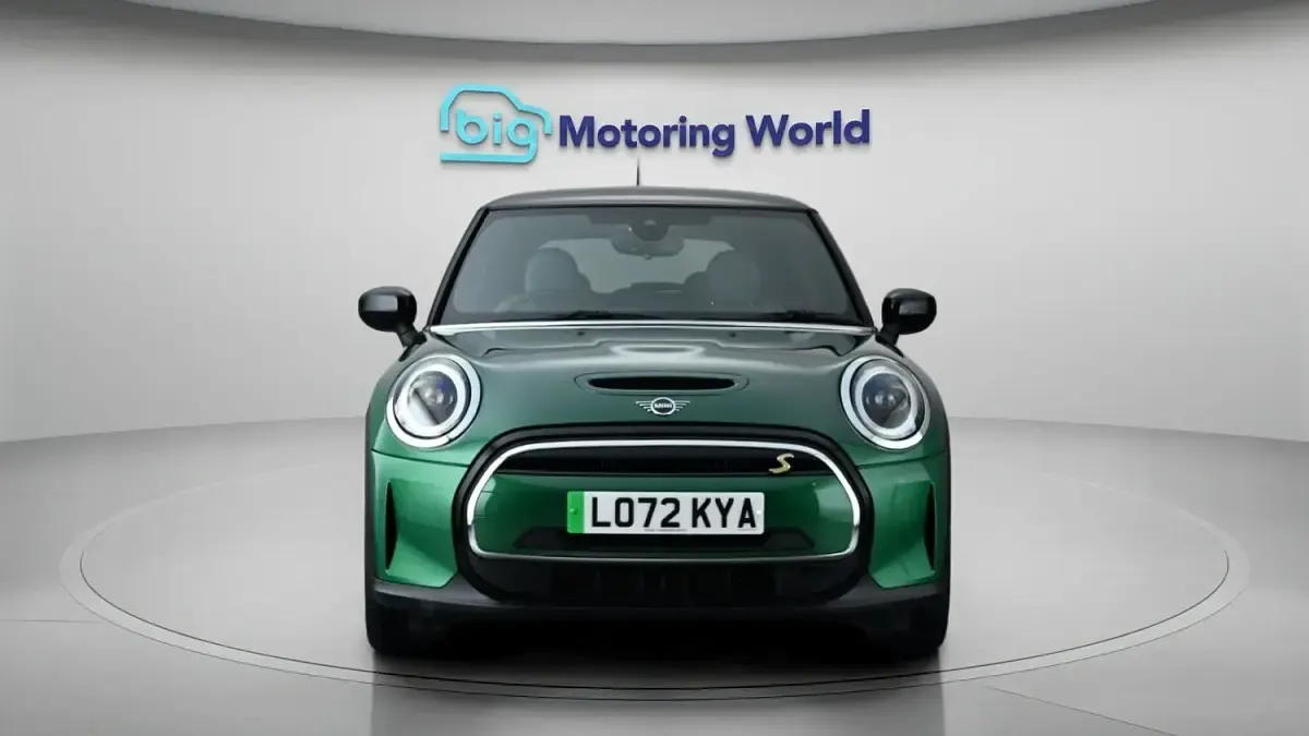 Used Mini Cooper S Hatch 135 kW (184 HP) 2022 Green Hatchback