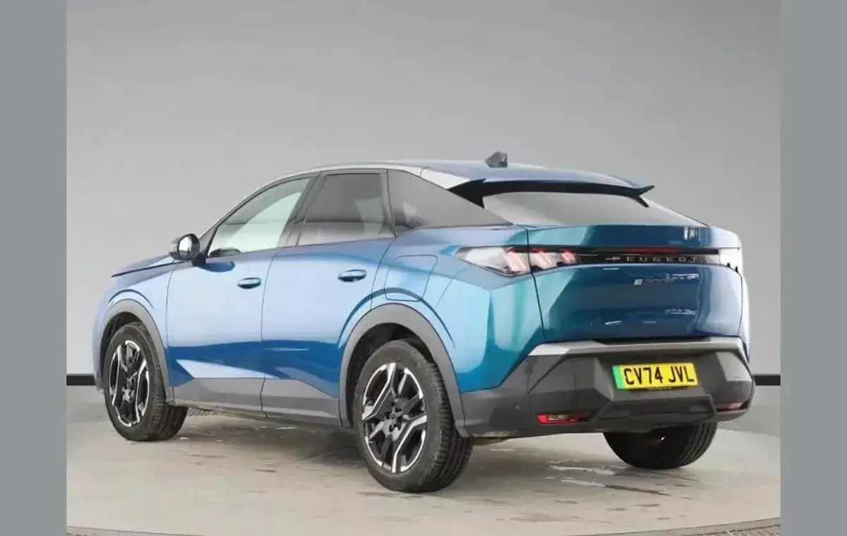 Occasion Peugeot e-3008 Allure 154 kW (210 ch) 2024 Bleue SUV