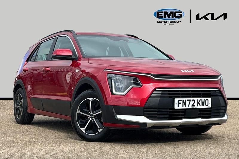 Used Kia Niro 139 HP (102 kW) 2022 Red SUV