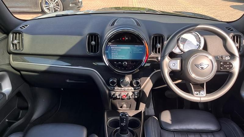 Used Mini Cooper Countryman Exclusive 134 HP (98 kW) 2022 Black SUV