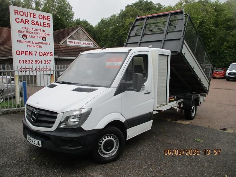 White Used 2014 Mercedes Sprinter Van | £11,995 (Fair price) - Image 1/4